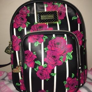STUNNING BETSEY JOHNSON ROSE MINI BACKPACK